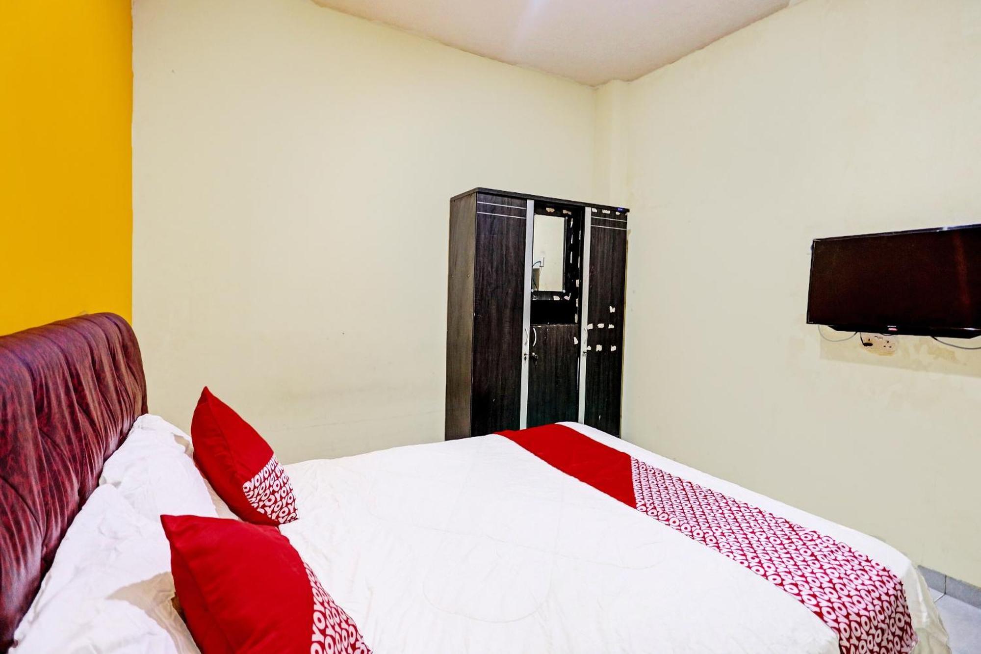Oyo 92322 Hasan House Syariahnearpelabuhan Feri Harbor Bay Nagoya Bagian luar foto