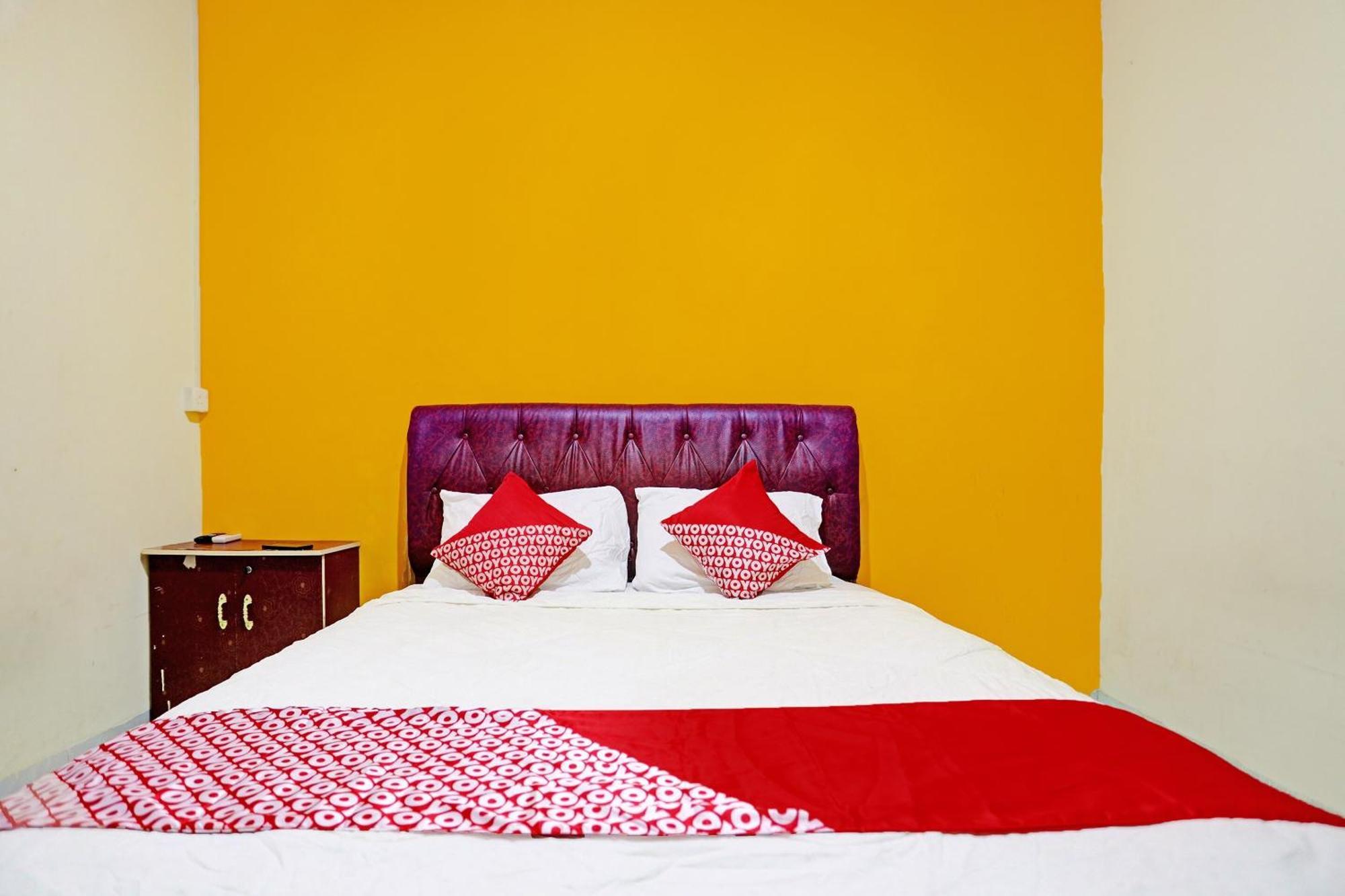 Oyo 92322 Hasan House Syariahnearpelabuhan Feri Harbor Bay Nagoya Bagian luar foto