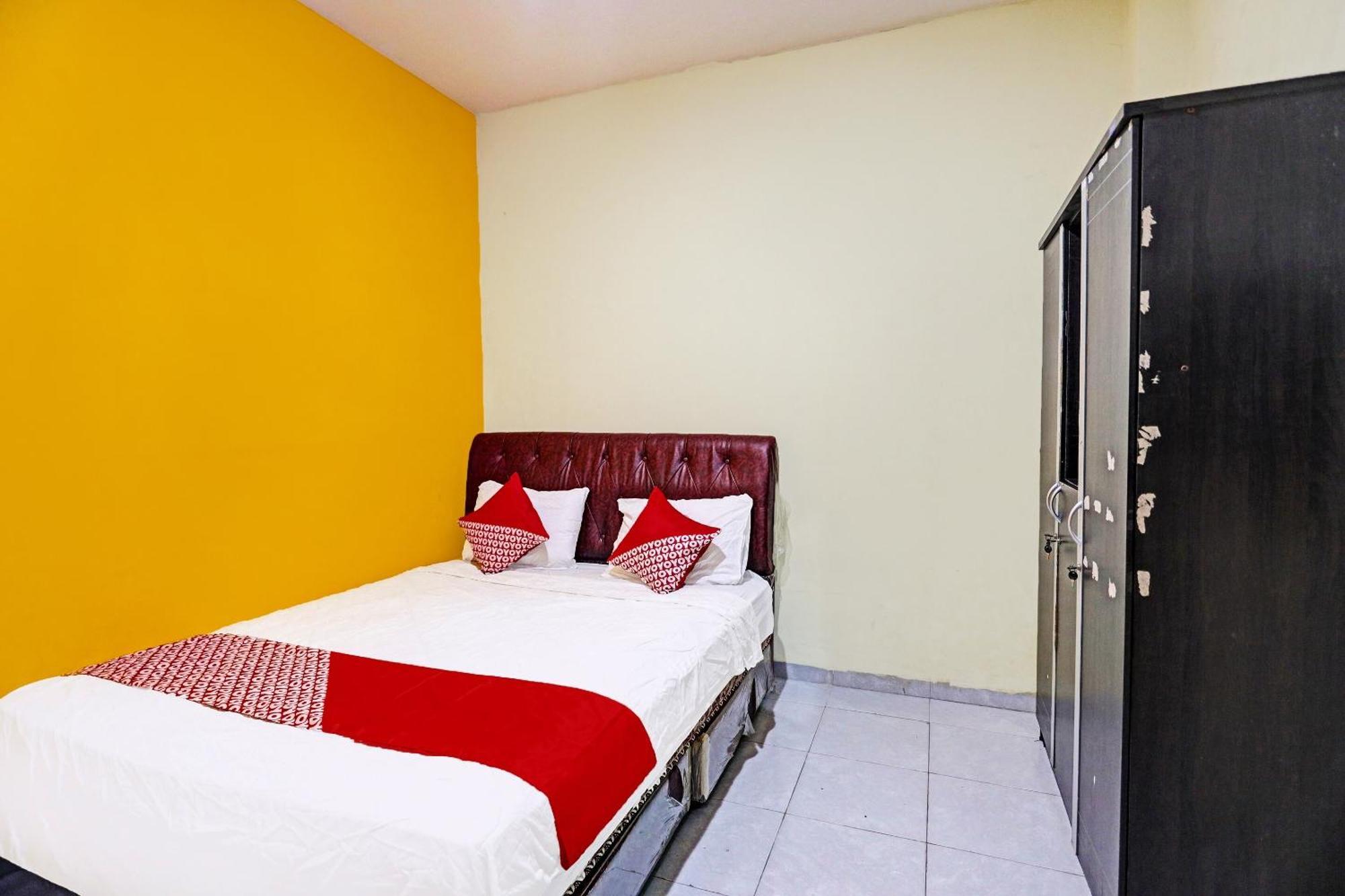 Oyo 92322 Hasan House Syariahnearpelabuhan Feri Harbor Bay Nagoya Bagian luar foto